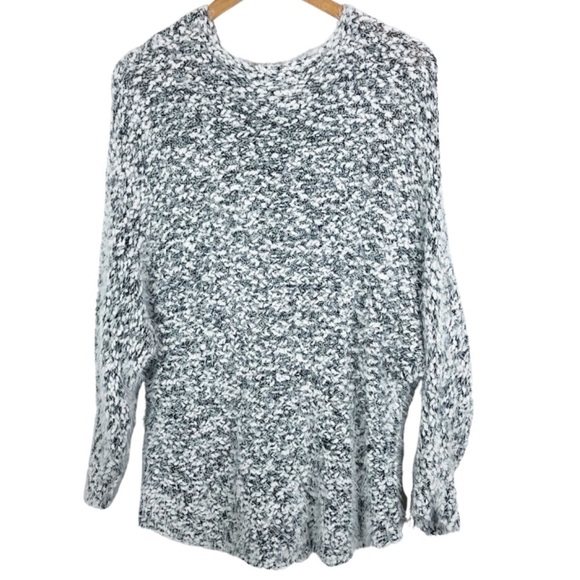 Nordstrom Women’s Lush Fuzzy Chunky Pullover Crewneck Grey Long Sleeve Sweater - Picture 3 of 16